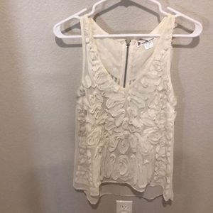 Cream tank with beautiful design